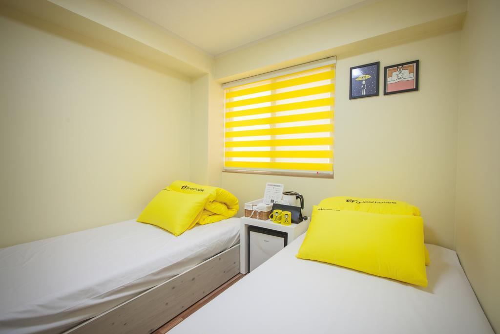 24 Guesthouse Haeundae Premier Пусан Стая снимка